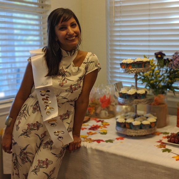 3/4 length white romper with flowers - Picture 7 of 7